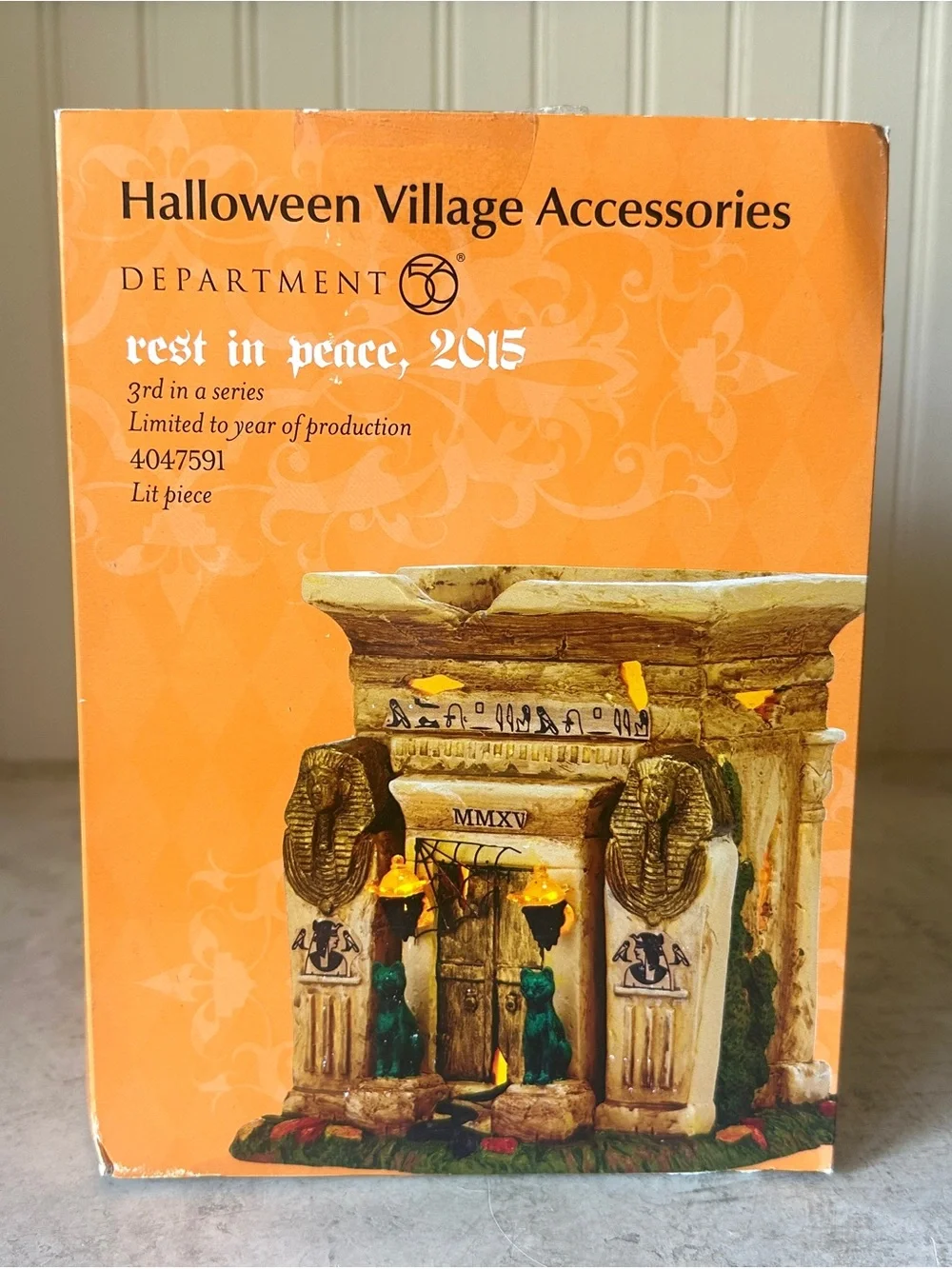 Department 56 Rest In Peace 2015 Crypt #4047591 Lit Halloween Village w Box EUC